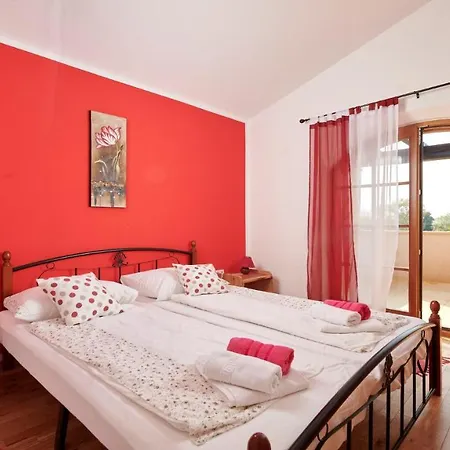 Villa Irena ゲストハウス Rebići