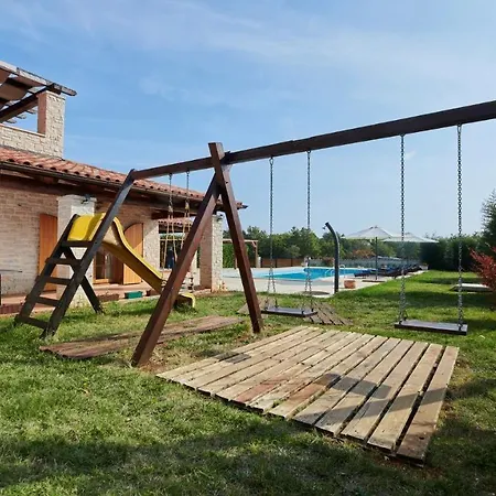 Villa Irena * Rebići